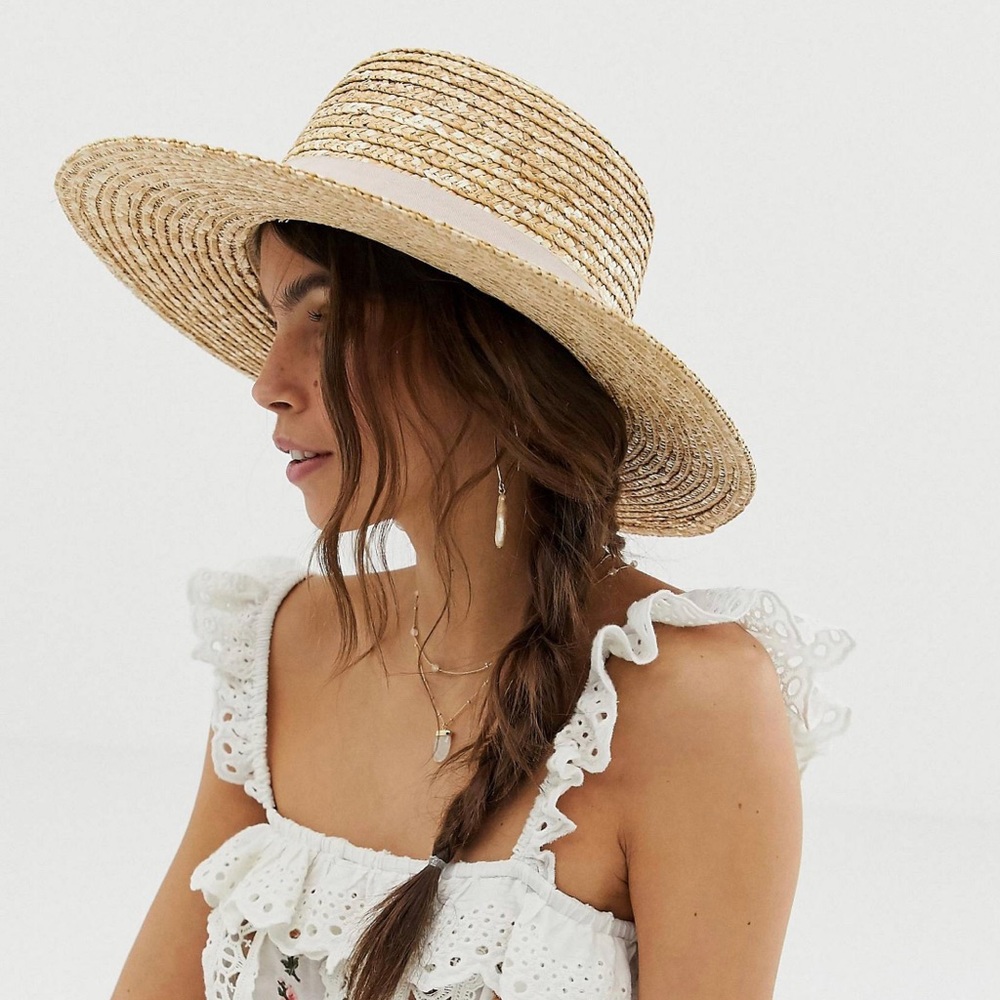NWOT Natural Straw Hat with Band